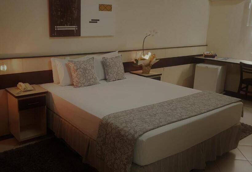 マスタールーム, Cristal Rio Claro