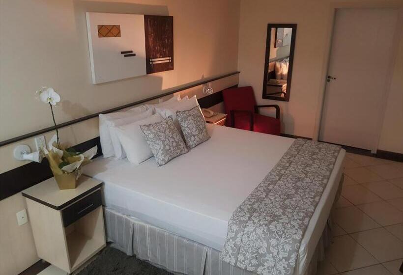 マスタールーム, Cristal Rio Claro