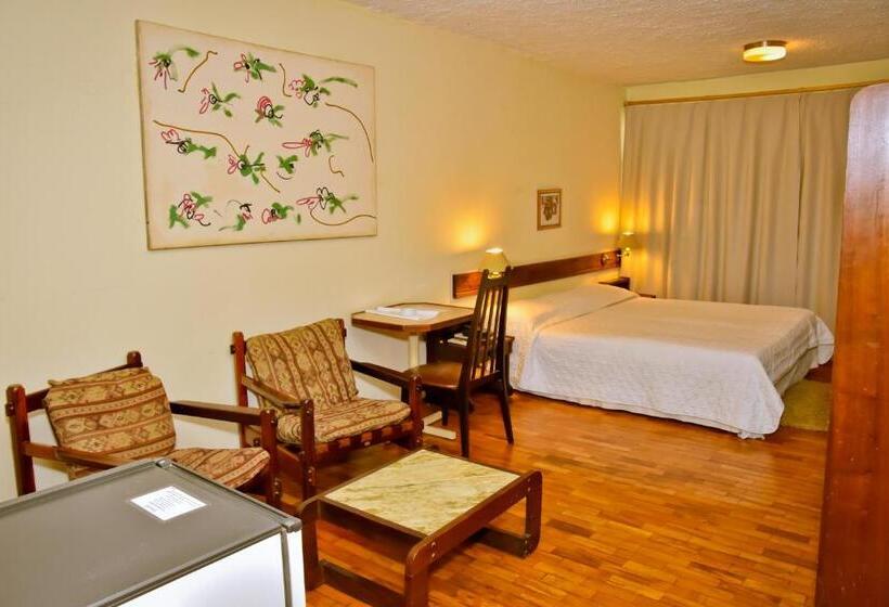 Номер Deluxe, Estoril