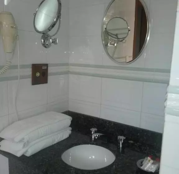 1 Bedroom Apartment, Girassol