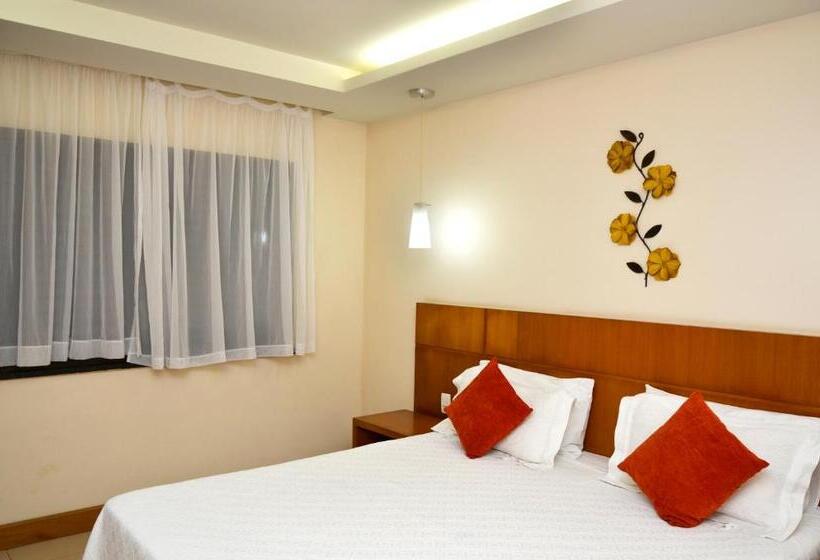 디럭스 스위트, Girassol