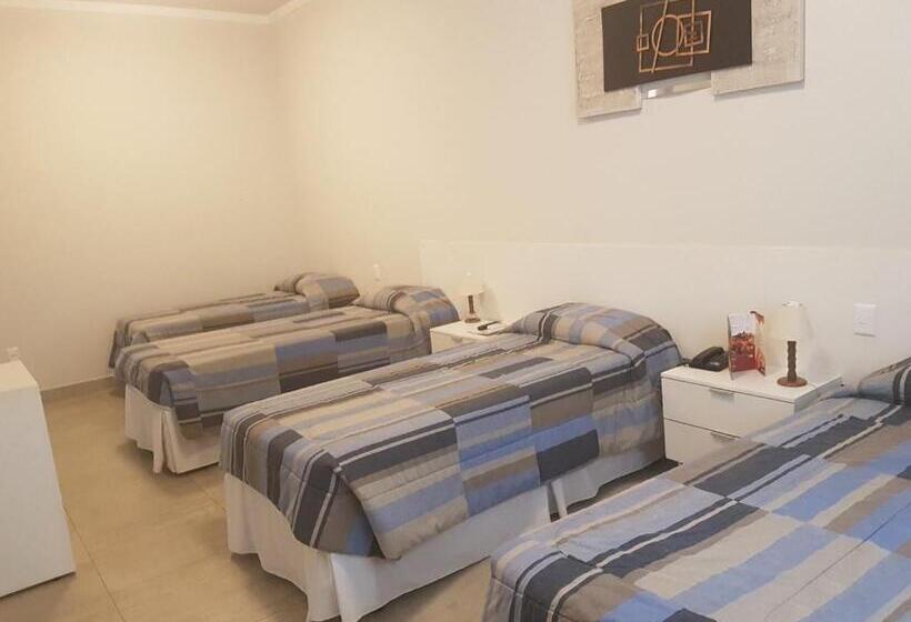 Standard 4 Pers. Værelse, Habitat Prime