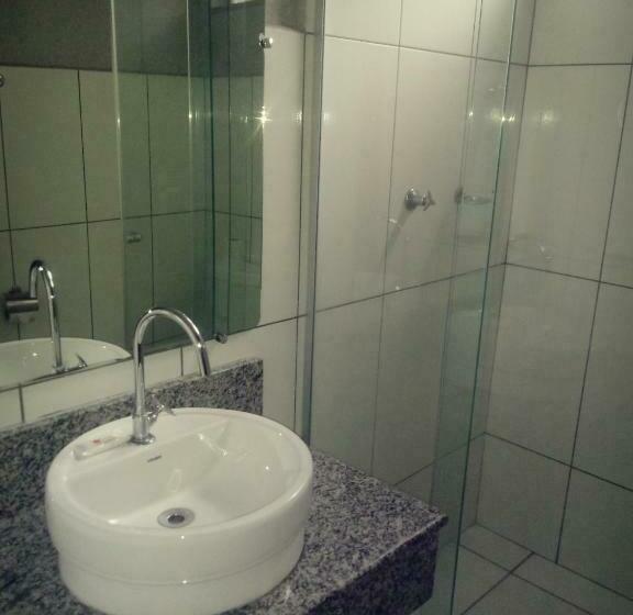 디럭스 룸, Hanna Palace