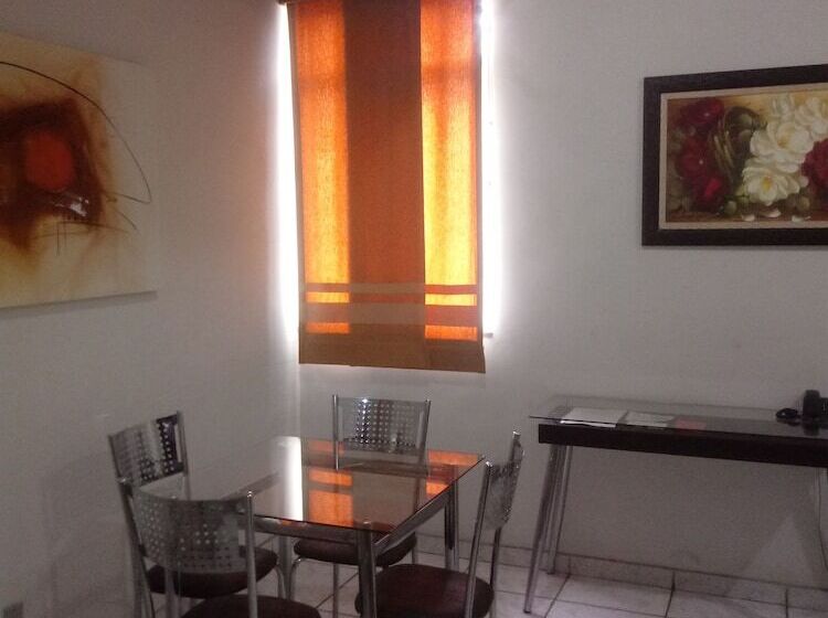 스탠다드 스튜디오, Hanna Palace