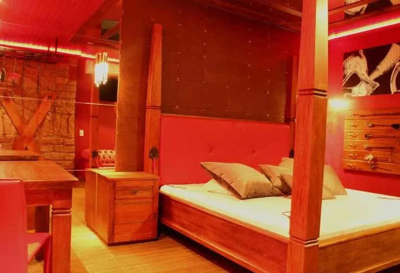 ハイドロマッサージバス付きスイート, Motel Casa De Pedra