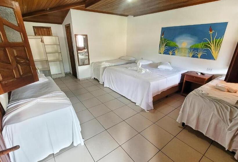 חדר משפחתי, Brisa Do Caitá Praia