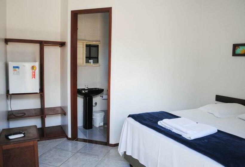 Quarto Estandar, Are Hotel Brunello