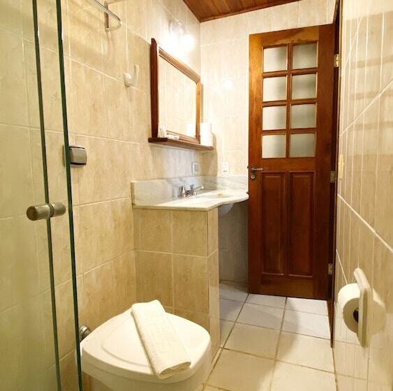 标准三人间, Are Hotel Brunello