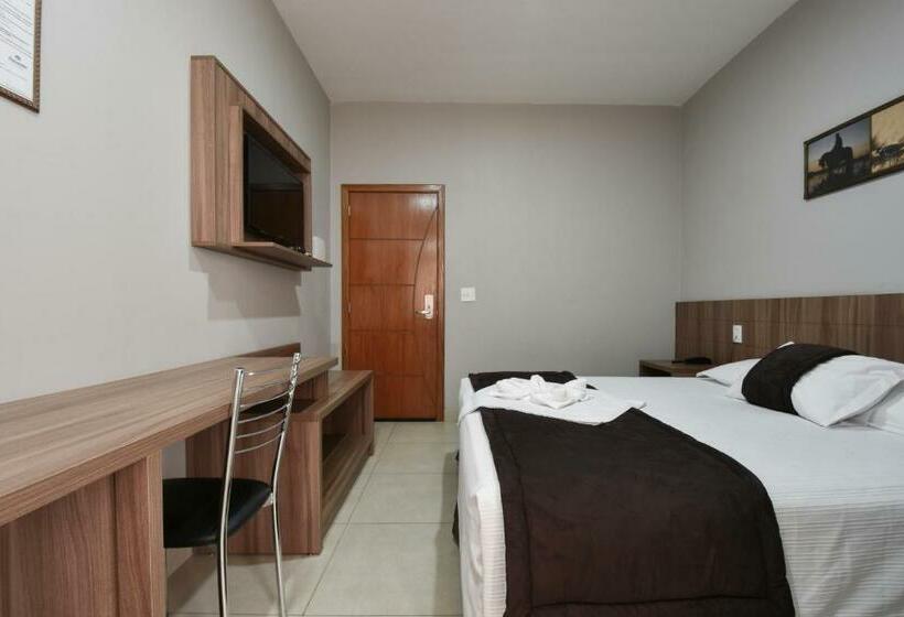 חדר דלוקס, Caminhos Da Serra