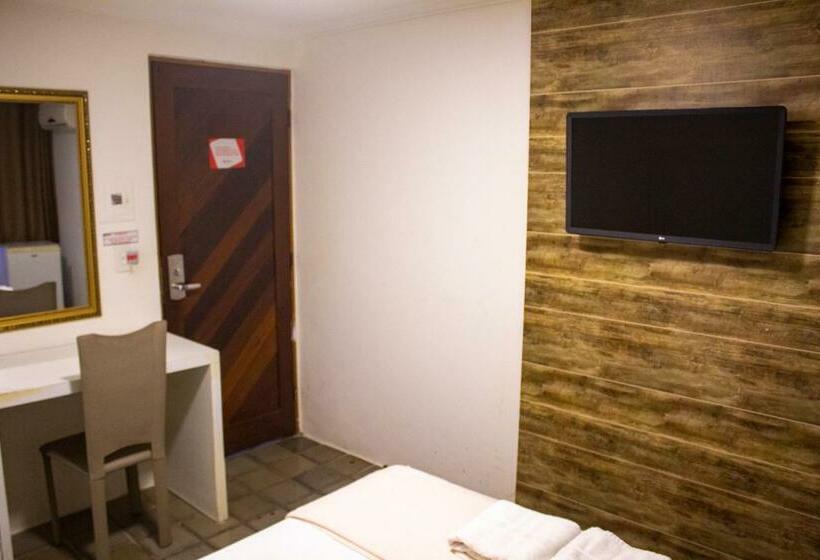 스탠다드 룸 킹사이즈 침대, Caruaru Pallace