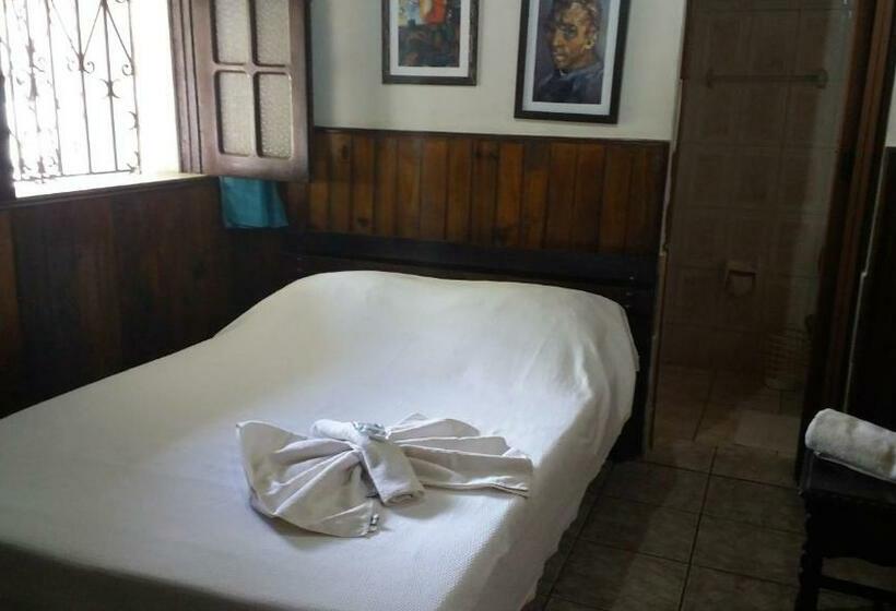 Номер Стандарт, Madrid