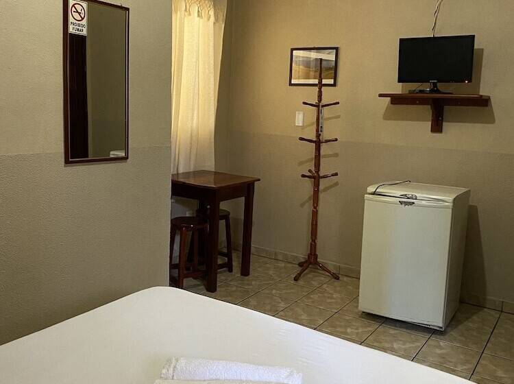 חדר סטנדרט, Pousada Do Suiço