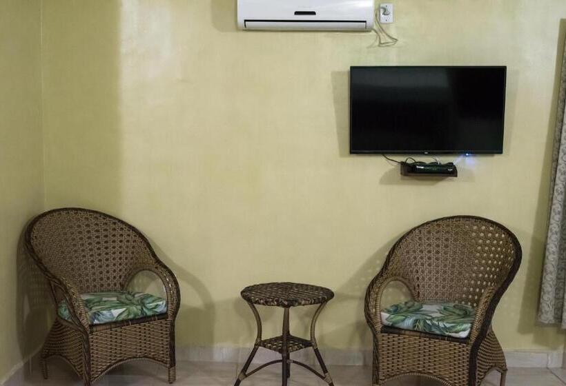 デラックスルーム, Pousada Mundial