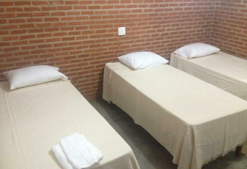 スタンダードトリプルルーム, Pousada Nuporanga