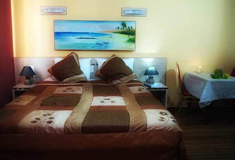 수피리어 트리플 룸, Pousada Presidente