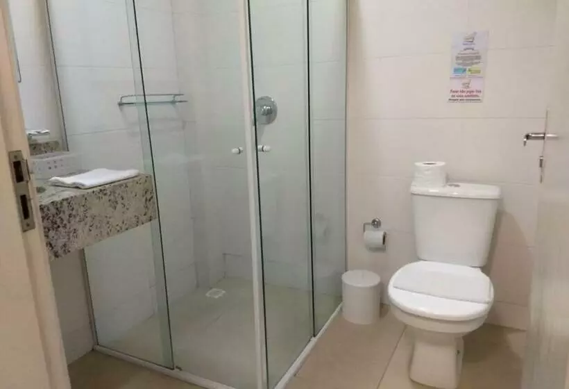 اتاق استاندارد سه نفره, Pousada Quinta Da Baleeira
