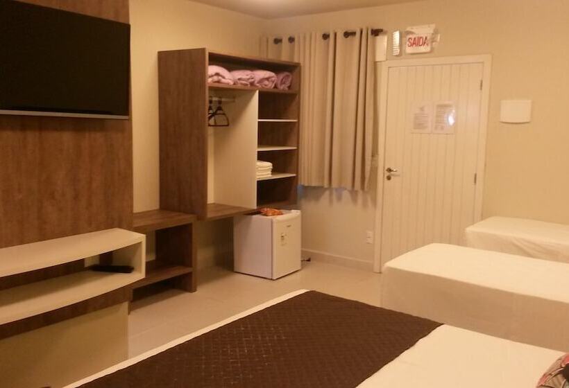 غرفة عائلية, Pousada Quinta Da Baleeira Mais Parque Terra Atlântica