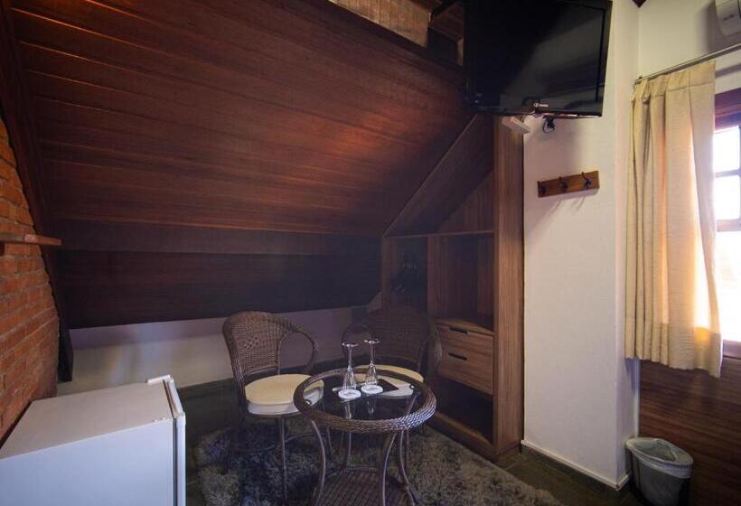 Семейный Номер, Pousada Suiça Mineira Centro