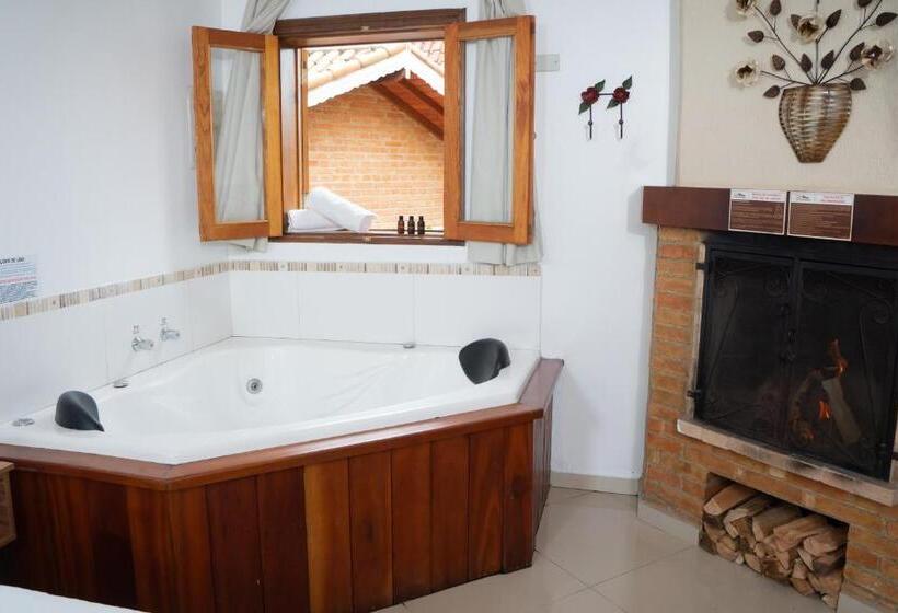 Номер Superior Нижний Этаж, Pousada Suiça Mineira Centro