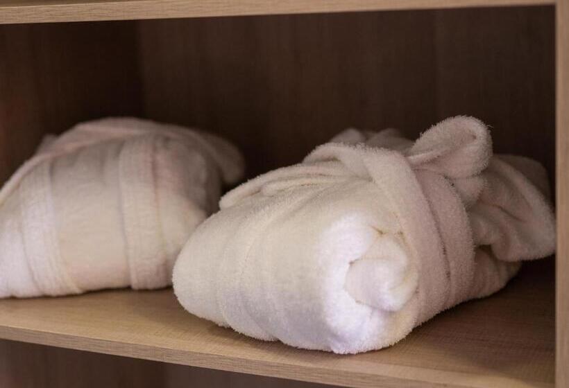Suíte com Hidromassagem, Pousada Suiça Mineira Centro