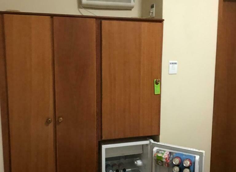 غرفة ديلوكس ثلاثية, Qualyleste