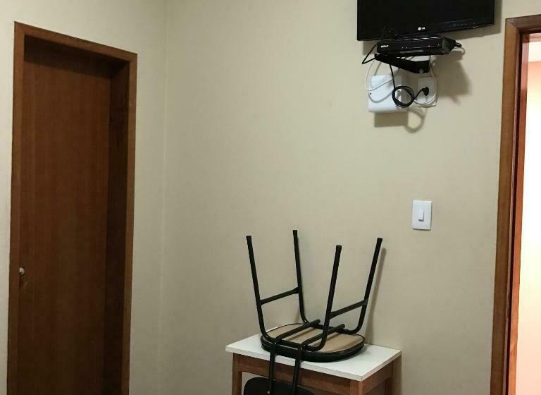 غرفة قياسية, Qualyleste