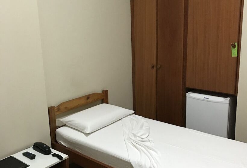 Номер Deluxe, Qualyleste