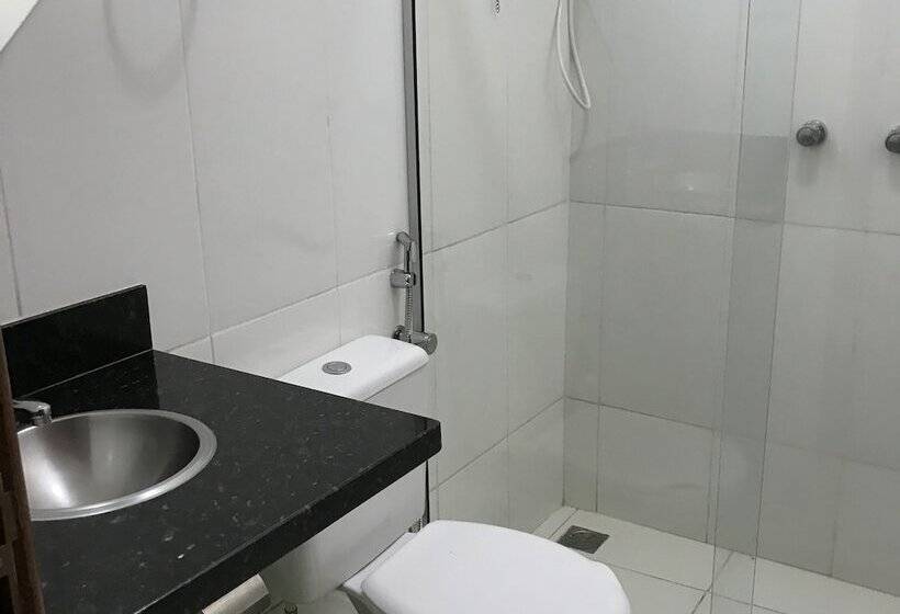 غرفة ديلوكس, Qualyleste