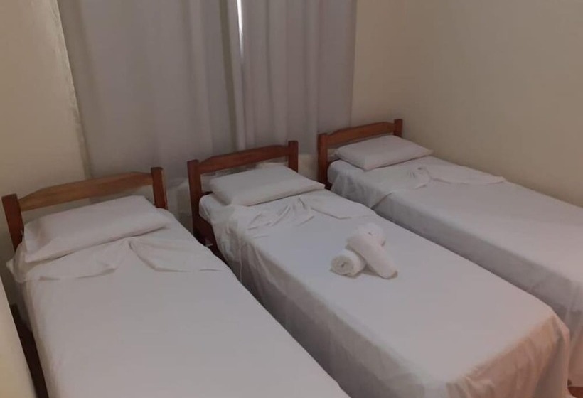 غرفة ديلوكس ثلاثية, Qualyleste