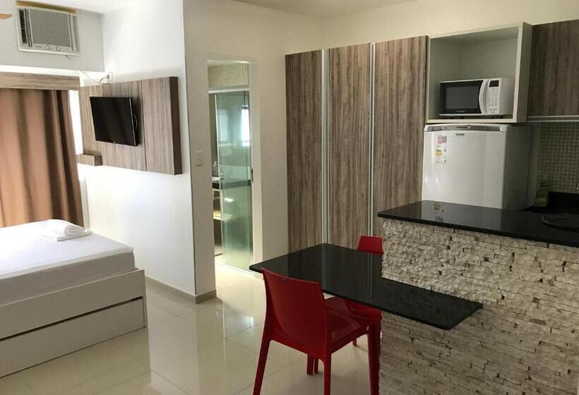 استودیوی استاندارد با چشمانداز دریا, Studio Everest Flats