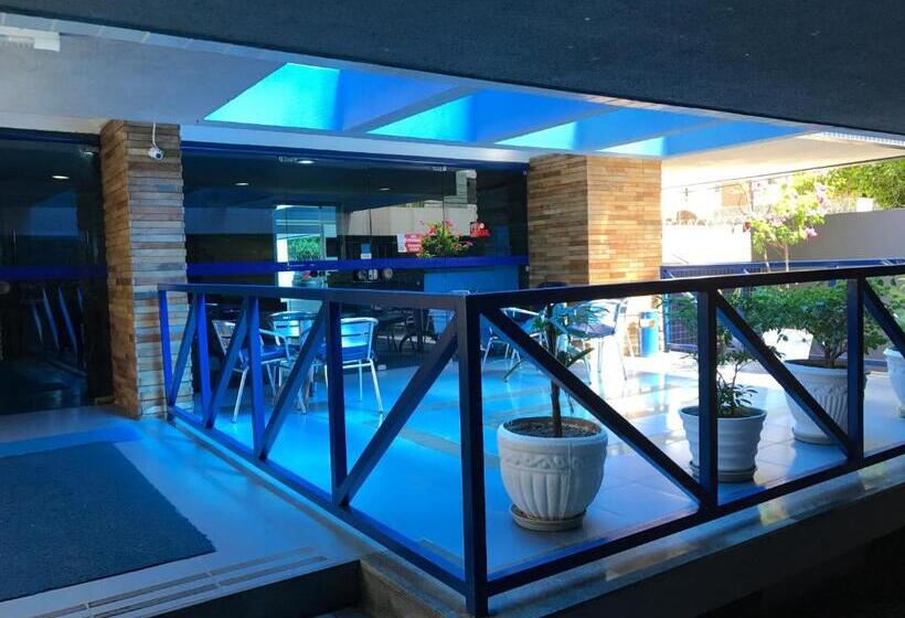 استودیوی استاندارد با چشمانداز دریا, Studio Everest Flats