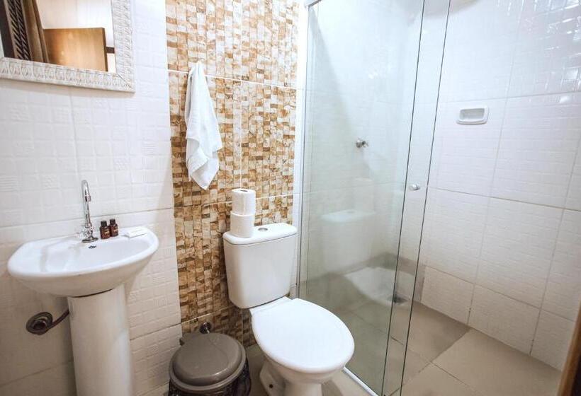 חדר משפחתי, Velinn Pousada Praia Do Pereque