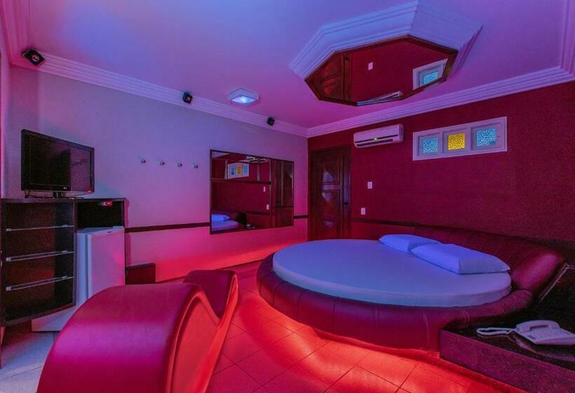 اتاق استاندارد, Dreams Motel