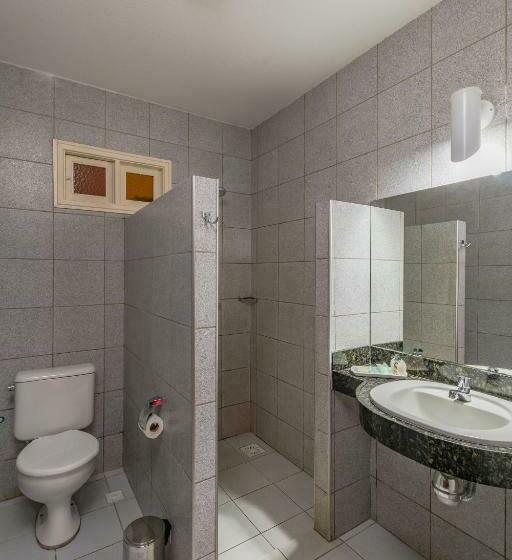 اتاق استاندارد, Dreams Motel