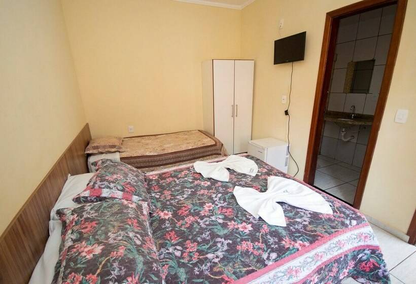 غرفة قياسية ثلاثية, 2 Irmãos