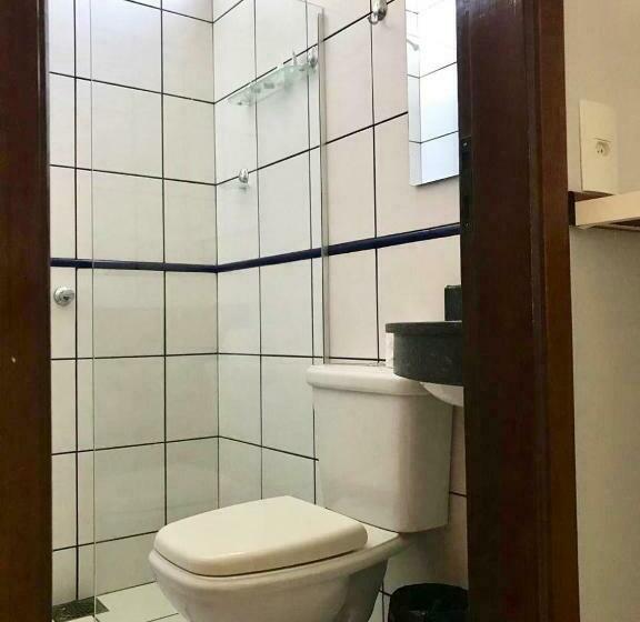 标准间带双人床, Acapu