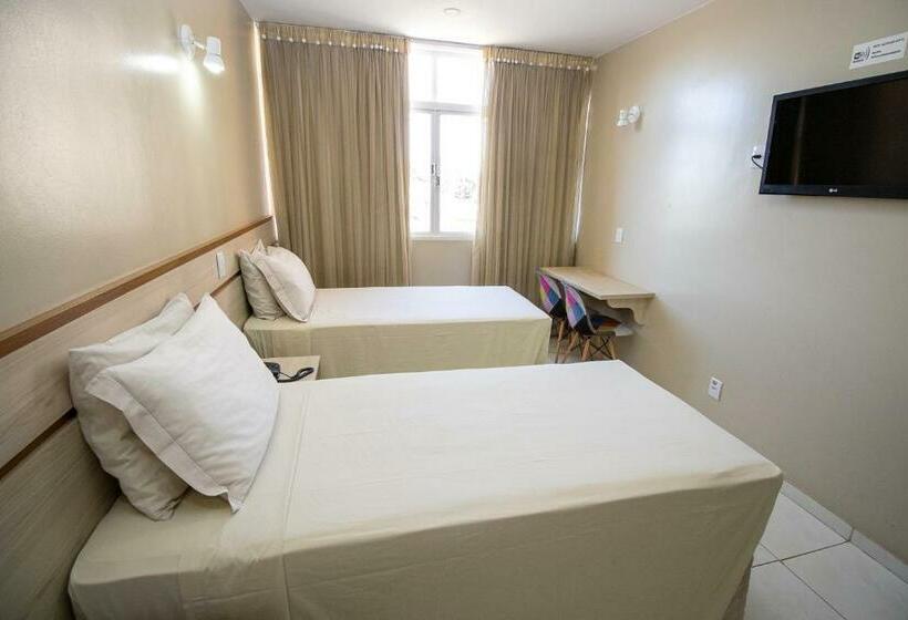 高级单人间, Alvimar