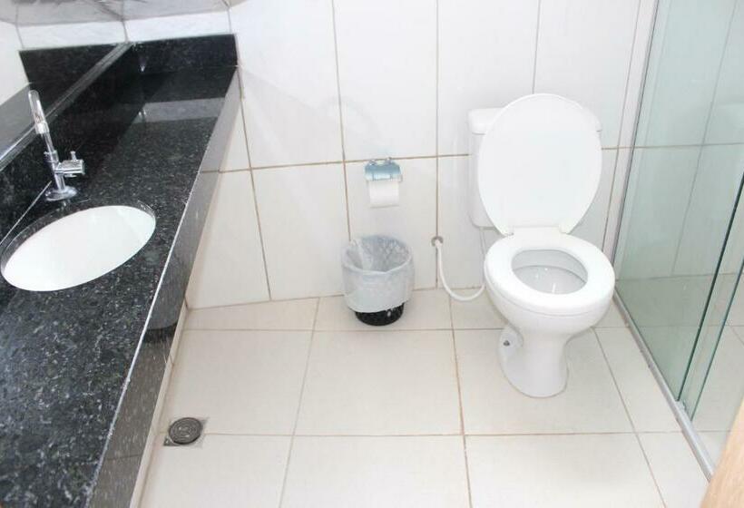 スタンダードルーム, Bica Pau