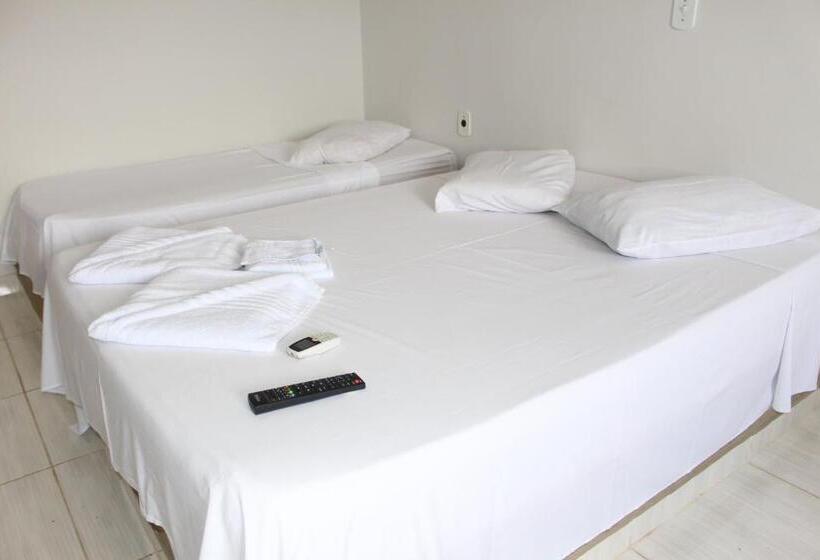 ファミリールーム, Bica Pau