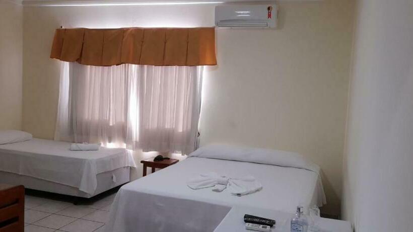 디럭스 트리플 룸, Capão Praia