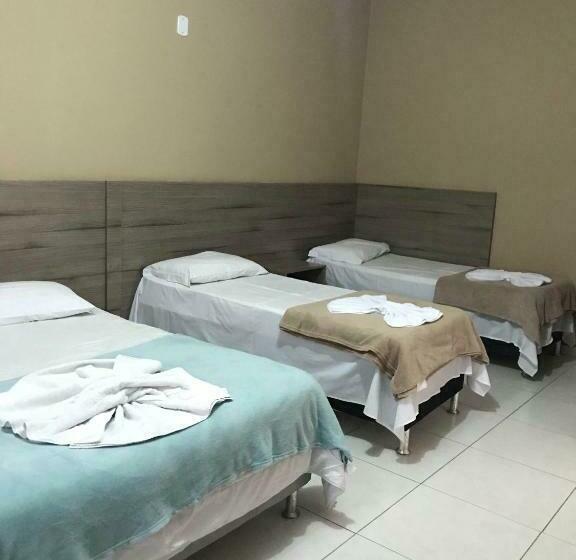 חדר קלאסי לארבעה, Conquista Palace