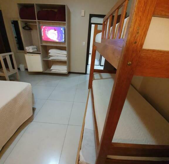 اتاق استاندارد چهار تخته, Costa Dalpiaz