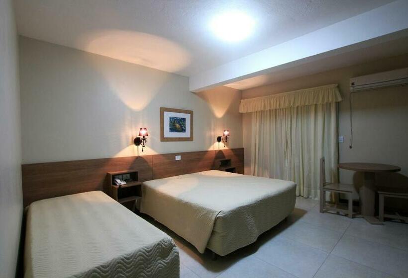 اتاق استاندارد سه نفره, Costa Dalpiaz