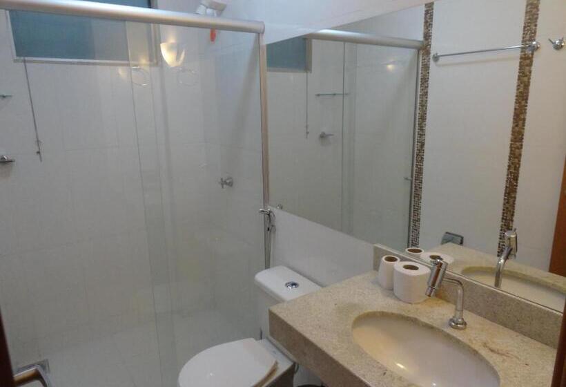 חדר דלוקס נוף בריכה, Di Napoli Plaza