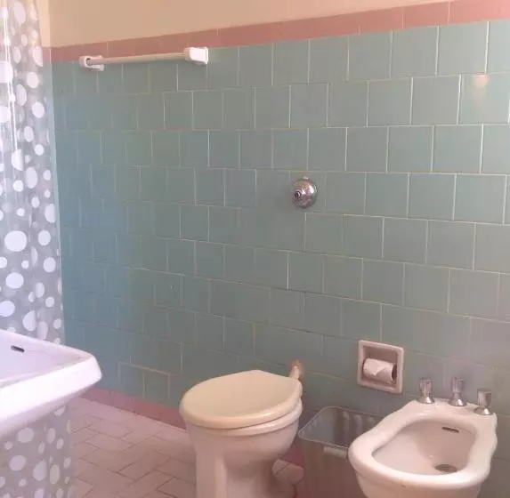 اتاق لوکس سه تخته, Itamarati