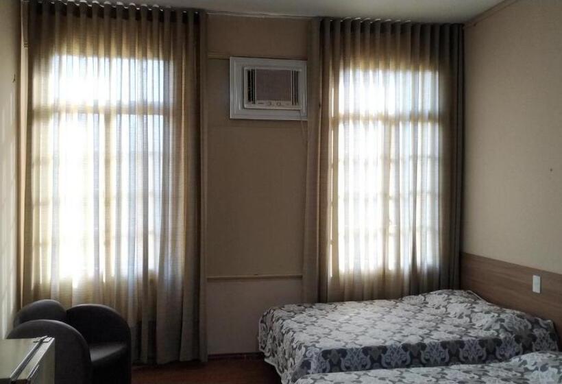 חדר משפחתי, Itamarati