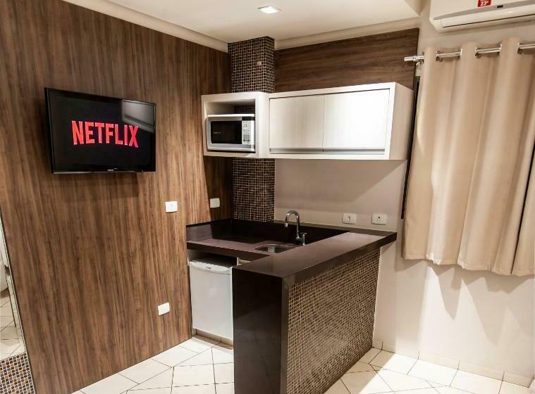 Четырехместный Номер Deluxe, London Hotel Londrina