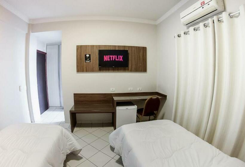 Номер Стандарт, London Hotel Londrina