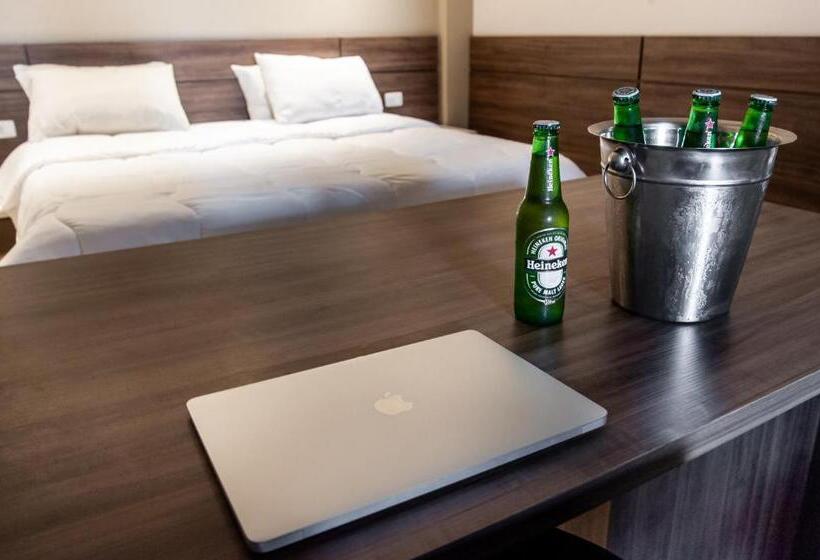 Люкс с гидромассажем, London Hotel Londrina