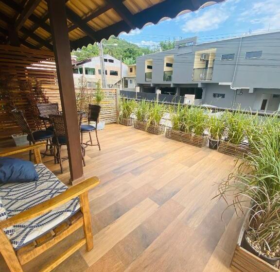 Номер Стандарт с Террасой, Lorimar